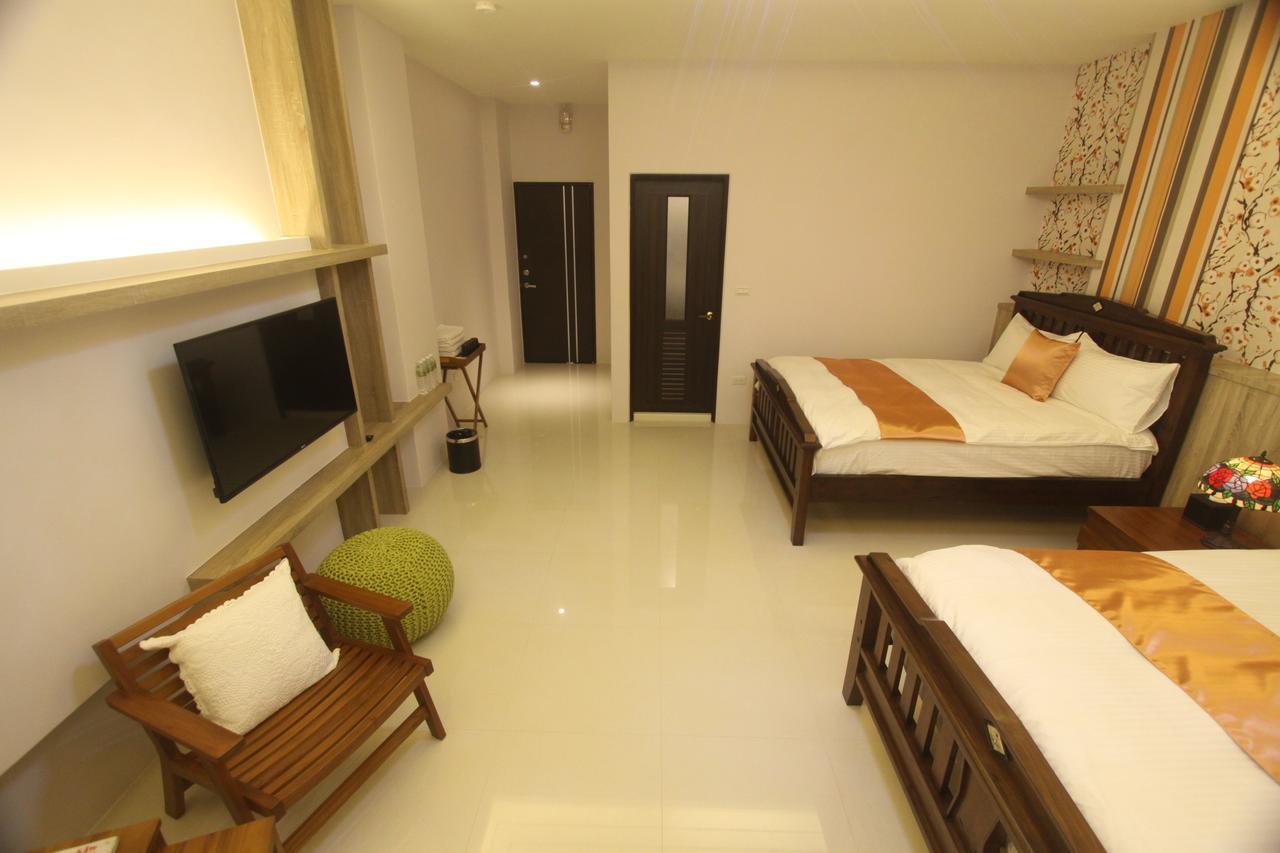 Mrs. Zhuang Homestay Hualien Extérieur photo