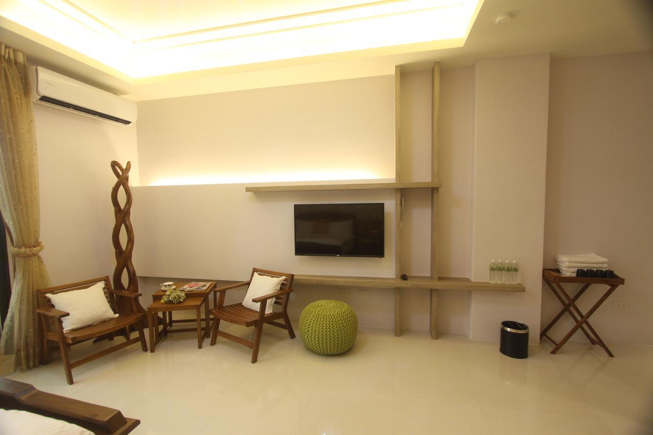 Mrs. Zhuang Homestay Hualien Extérieur photo