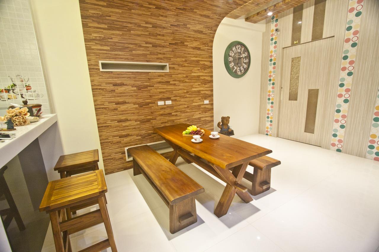 Mrs. Zhuang Homestay Hualien Extérieur photo